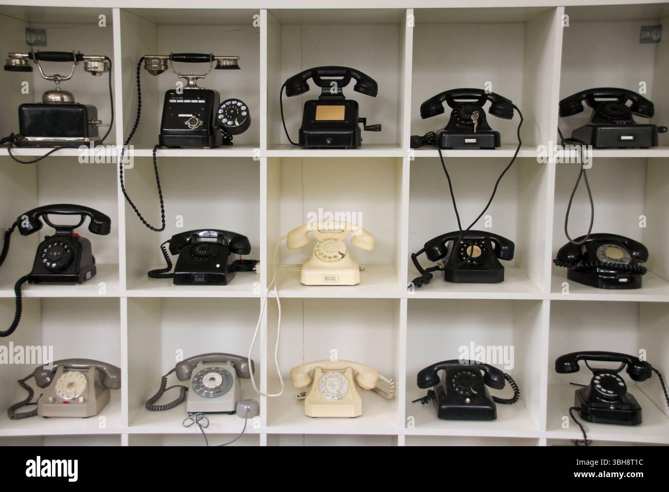 telefoni vintage con quadranti Foto Stock