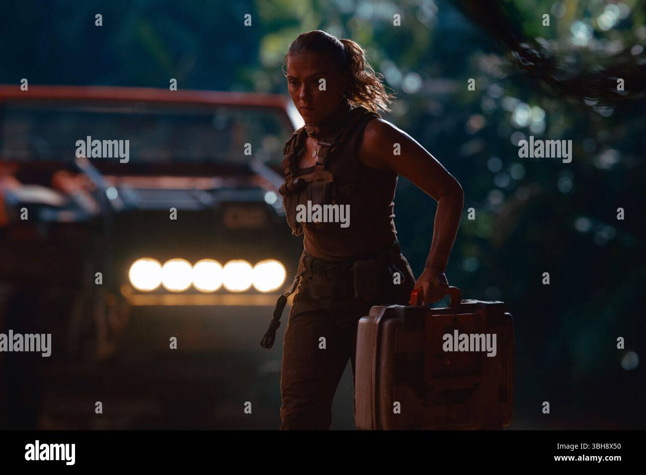 Jurassic World Rebirth è un film di fantascienza statunitense diretto da Gareth Edwards e scritto da David Koepp. È un sequel autonomo di Jurassic World Dominion (2022), il quarto film di Jurassic World e il settimo capitolo complessivo della serie Jurassic Park. Foto Stock