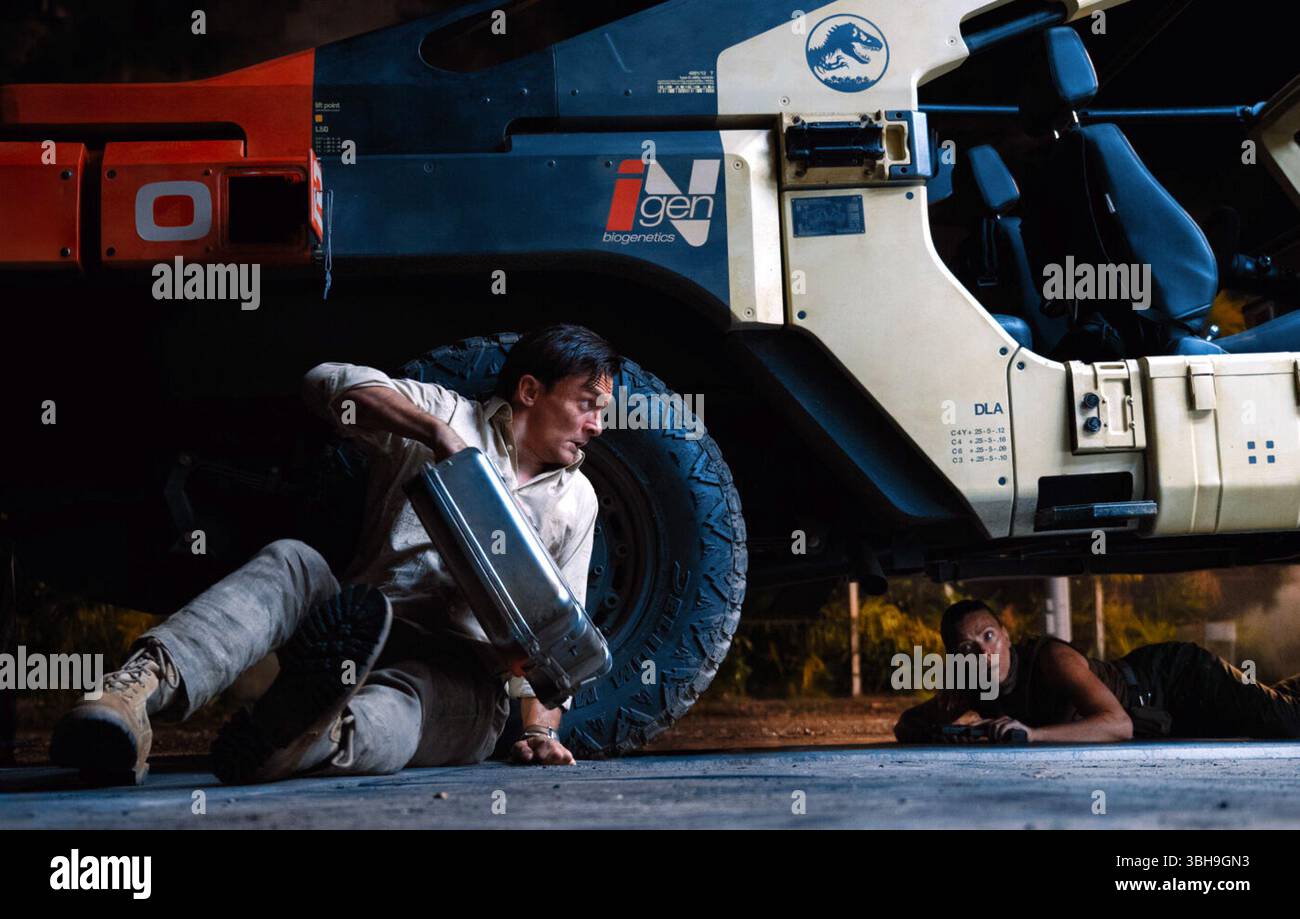 Jurassic World Rebirth è un film di fantascienza statunitense diretto da Gareth Edwards e scritto da David Koepp. È un sequel autonomo di Jurassic World Dominion (2022), il quarto film di Jurassic World e il settimo capitolo complessivo della serie Jurassic Park. Foto Stock