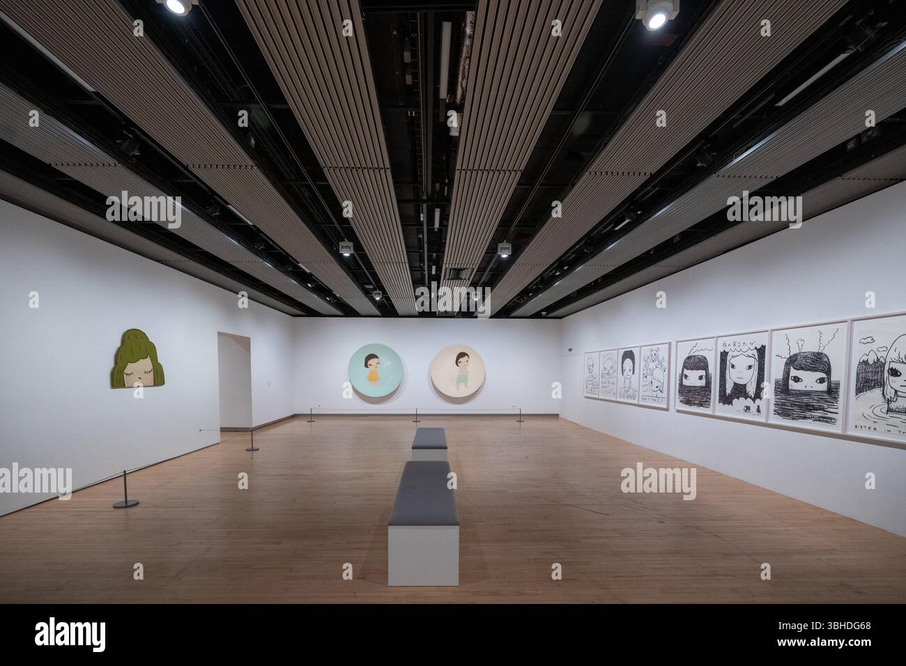 Londra, Regno Unito, 9 giugno 2025, la mostra Yoshitomo Nara alla Hayward Gallery apre il 10 giugno 2025. È la prima grande mostra personale del Regno Unito dell'acclamato artista giapponese Yoshitomo Nara, una rara occasione per entrare nell'affascinante mondo di uno degli artisti contemporanei più iconici di oggi, Andrew Lalchan Photography/Alamy Live News Foto Stock