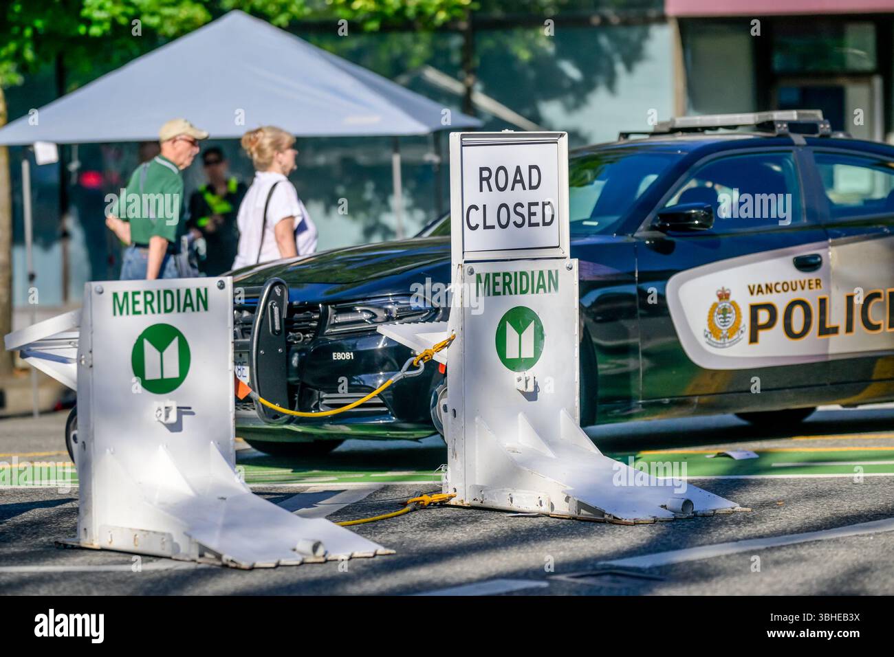 Barriere di chiusura della strada della polizia, Vancouver, Columbia Britannica, Canada Foto Stock