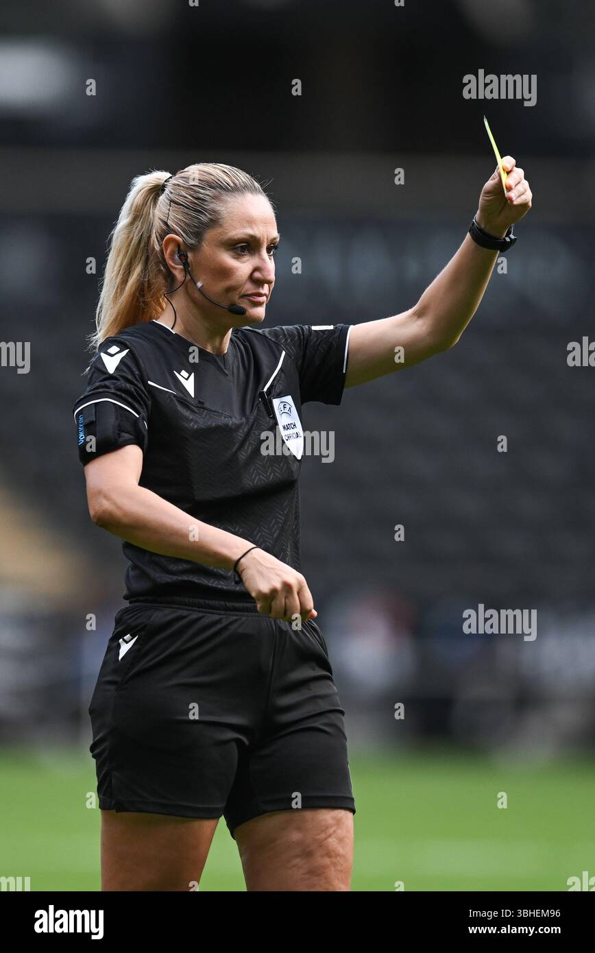 UEFA Women's Nations League Wales vs Italy Women Swansea.com Stadium, Swansea, Galles 03/06/2025 Foto Stock