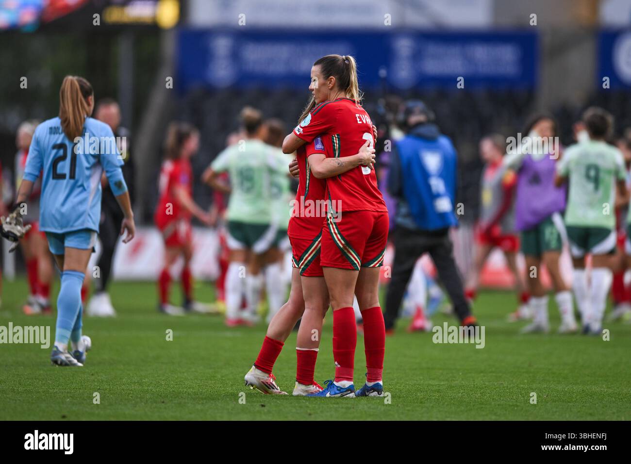 UEFA Women's Nations League Wales vs Italy Women Swansea.com Stadium, Swansea, Galles 03/06/2025 Foto Stock