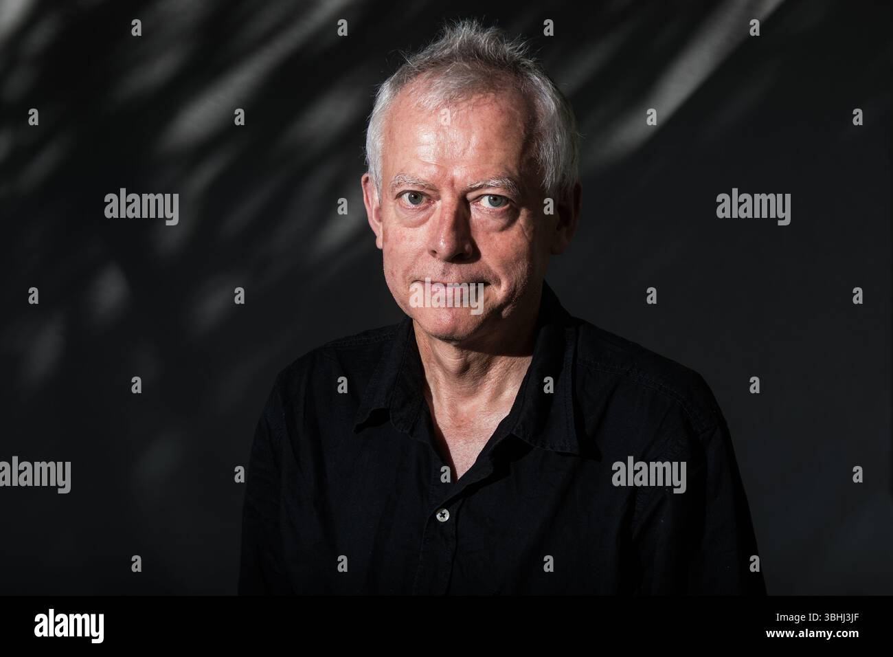 Edimburgo, Scozia. 21 agosto 2018. Tim Dee, scrittore e produttore radiofonico della BBC, all'annuale Edinburgh International Book Festival. Foto Stock