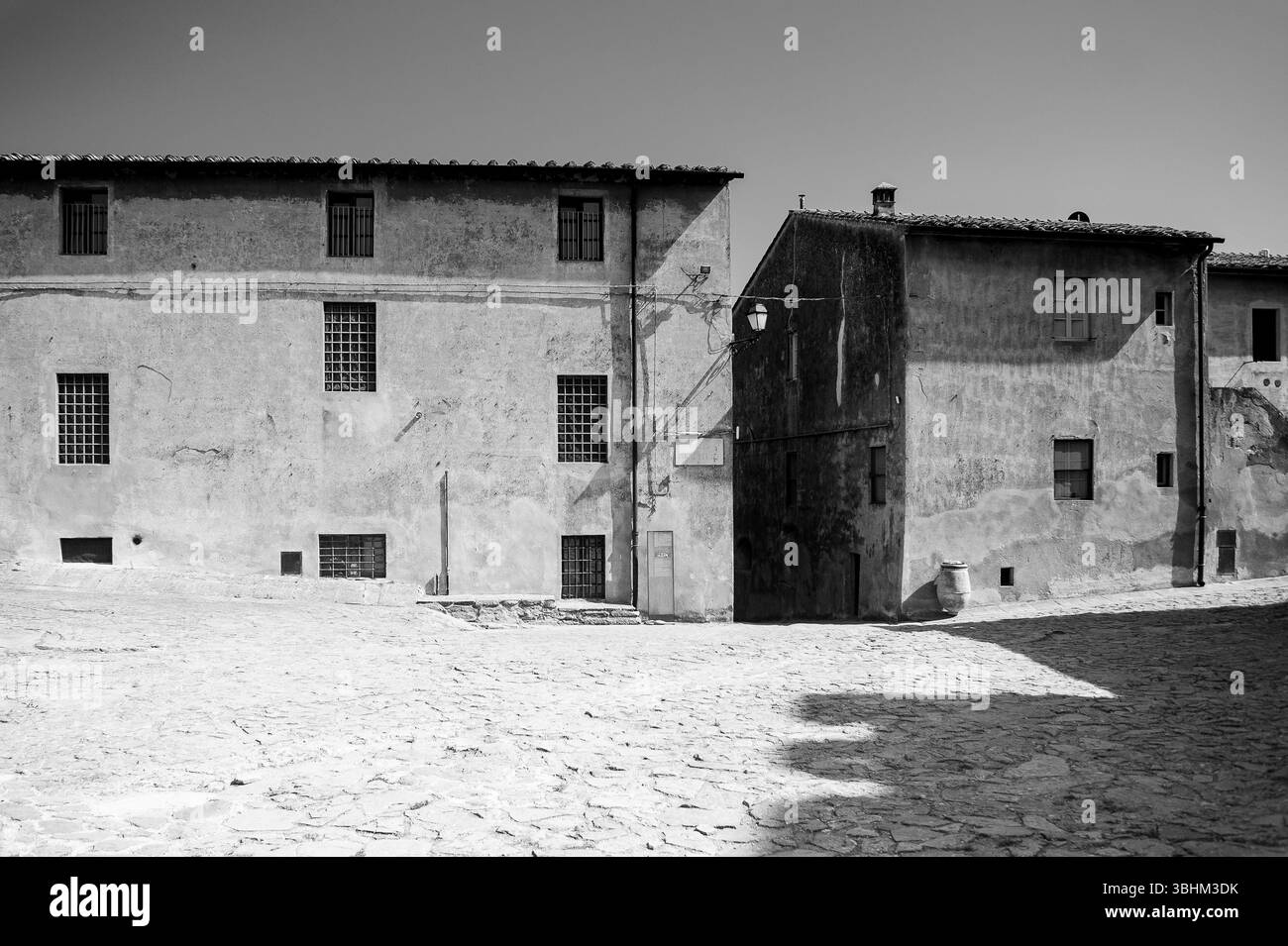 Piazza di Populonia, Italia - SONY DSC Foto Stock