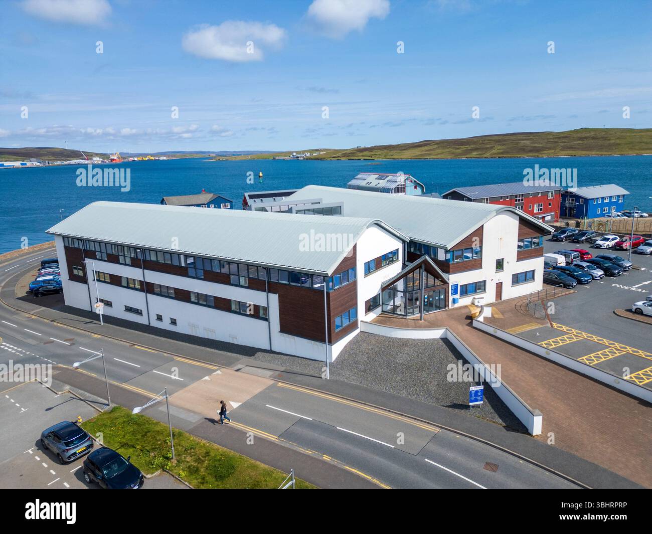 Shetland Islands Council HQ a North Ness, Lerwick. Moderni uffici sul lungomare che ospitano i servizi del governo locale per le Isole Shetland. Foto Stock