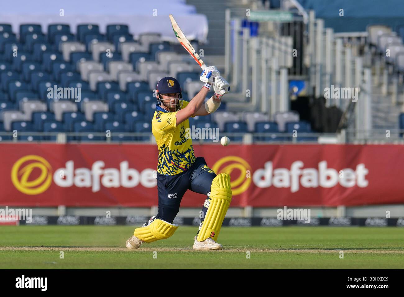 Durante il Vitality Blast T20 match tra Durham Cricket e Derbyshire Falcons al Banks Homes Riverside, Chester le Street, mercoledì 11 giugno 2025. (Foto: Scott Llewellyn | mi News) crediti: MI News & Sport /Alamy Live News Foto Stock