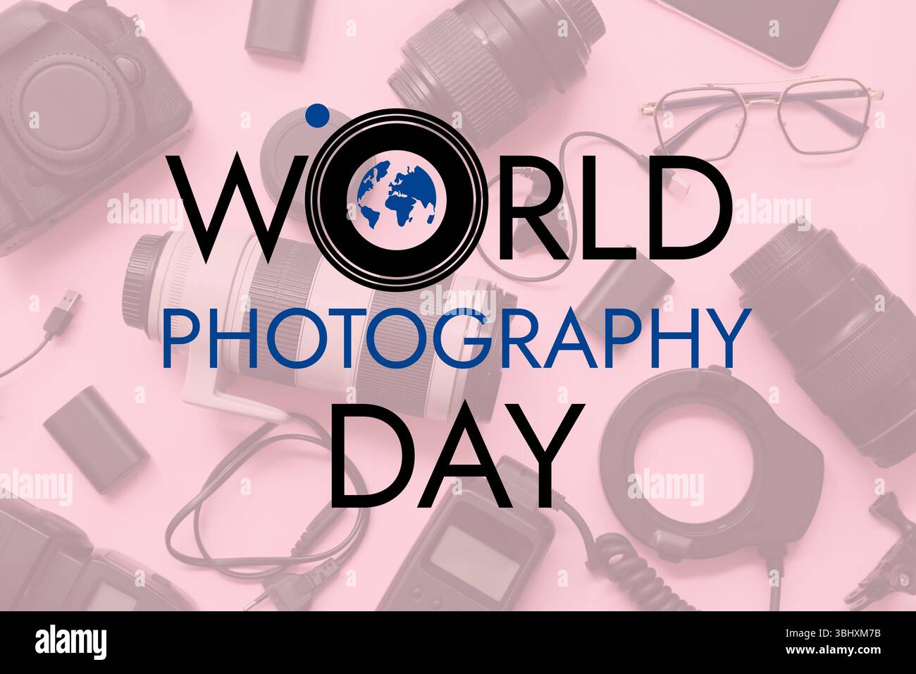 Biglietto d'auguri per la giornata mondiale della fotografia con attrezzature diverse Foto Stock