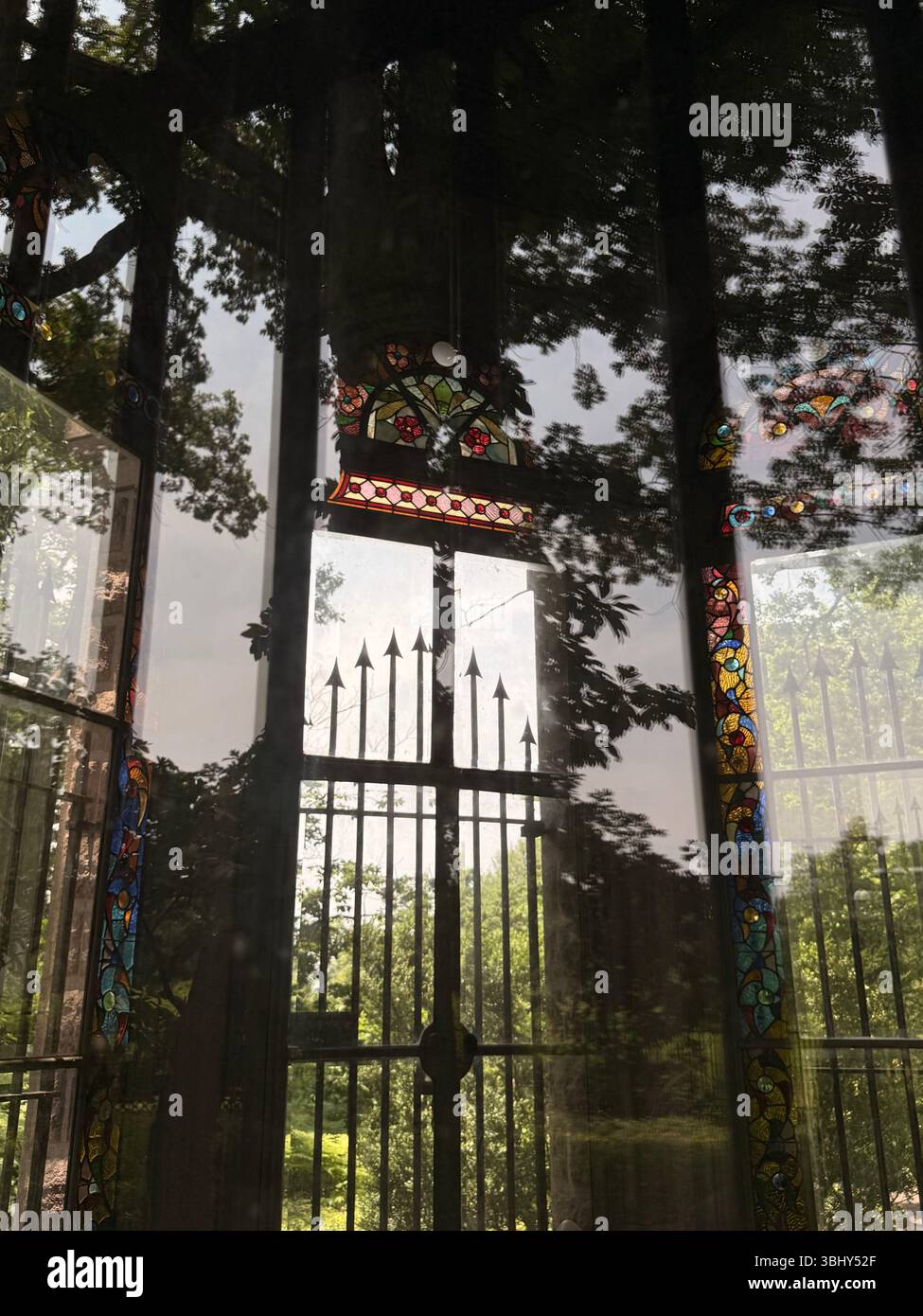 Tomba di Henry Shaw, creatore del Missouri Botanical Garden, St. Louis - Immagine stock catturata con smartphone