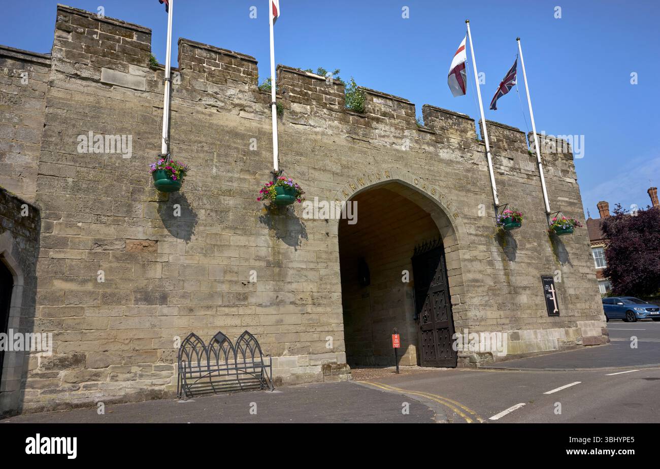 Ingresso al castello di Warwick, Warwickshire, Inghilterra, Regno Unito Foto Stock