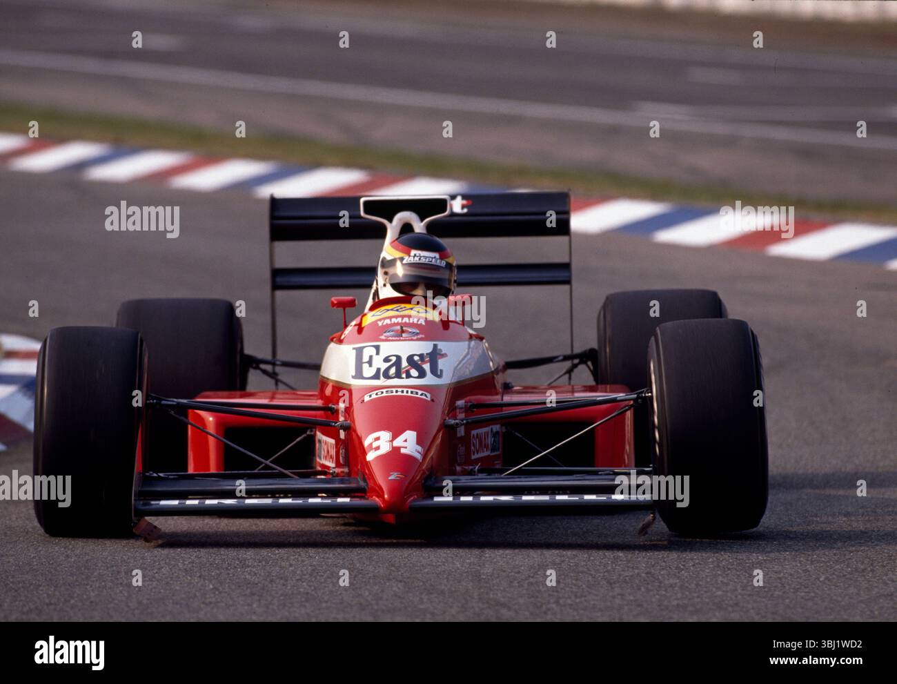 1989 Bernd Schneider - Zakspeed 891 Yamaha - Gran Premio di Germania Formula 1 Hockenheiming Hasselblad Flextight Imacon Scan Foto Stock