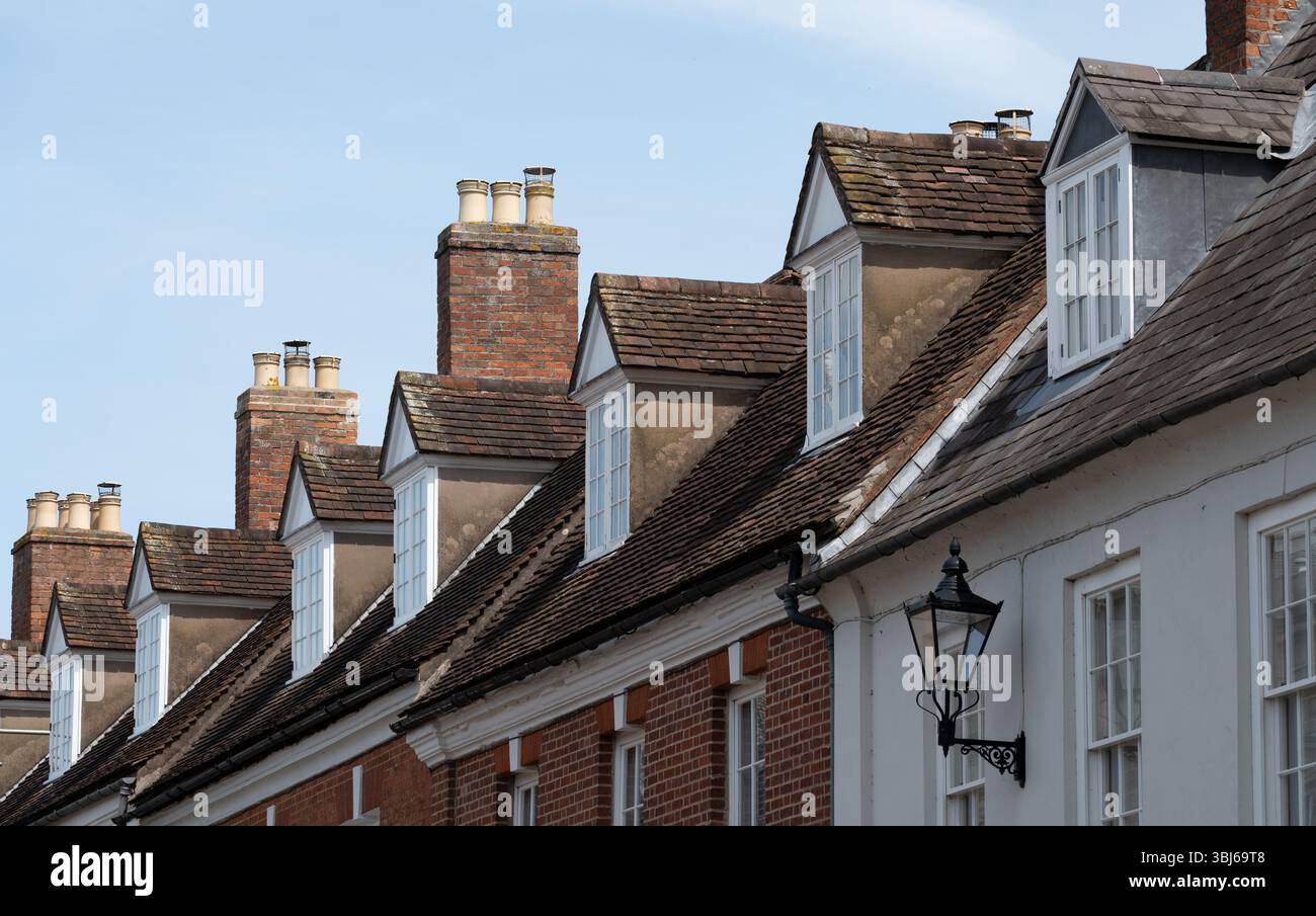 Case con finestre dormitori, Northgate Street, Warwick, Warwickshire, Inghilterra, REGNO UNITO Foto Stock