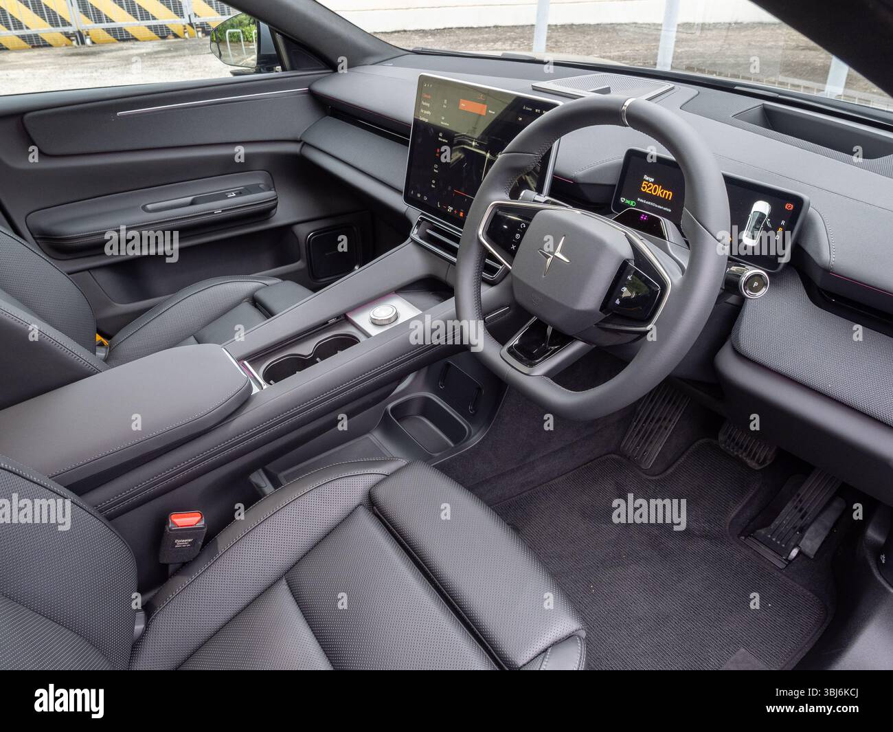 Hong Kong, Cina 14 febbraio 2025 : Polestar 4 EV SUV Interior 14 febbraio 2025 a Hong Kong. Foto Stock