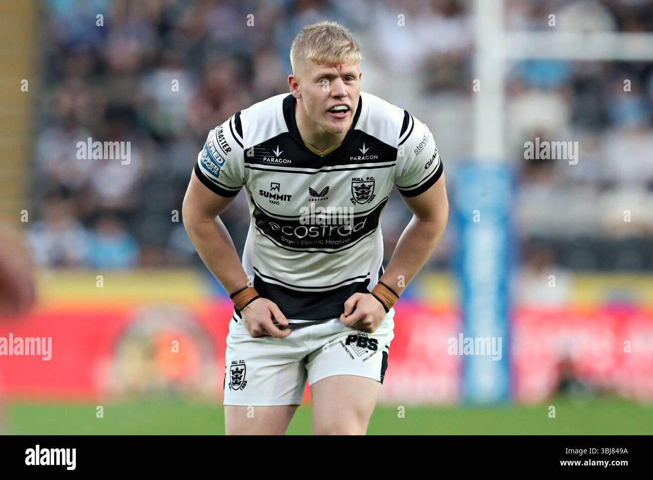 Matty Laidlaw di Hull F.C. durante il 14° turno della Super League Betfred Hull FC vs Castleford Tigers al MKM Stadium di Hull, Regno Unito, 13 giugno 2025 (foto di Sam Eaden/News Images) Foto Stock