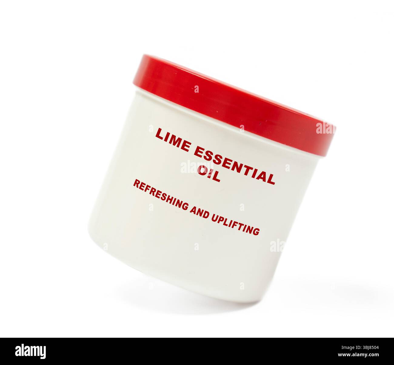 Olio essenziale di calce. Aumenta l'energia, pulisce la pelle e fornisce un profumo agrumato. Foto Stock
