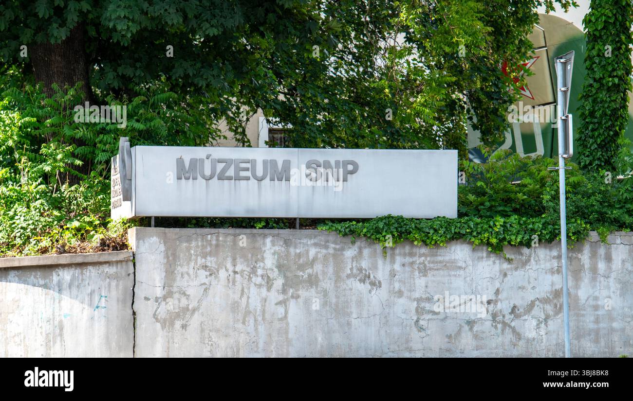 Banska Bystrica, Slovacchia - 7 giugno 2025: Museo della rivolta nazionale slovacca a Banska Bystrica. Slovacchia. Foto Stock