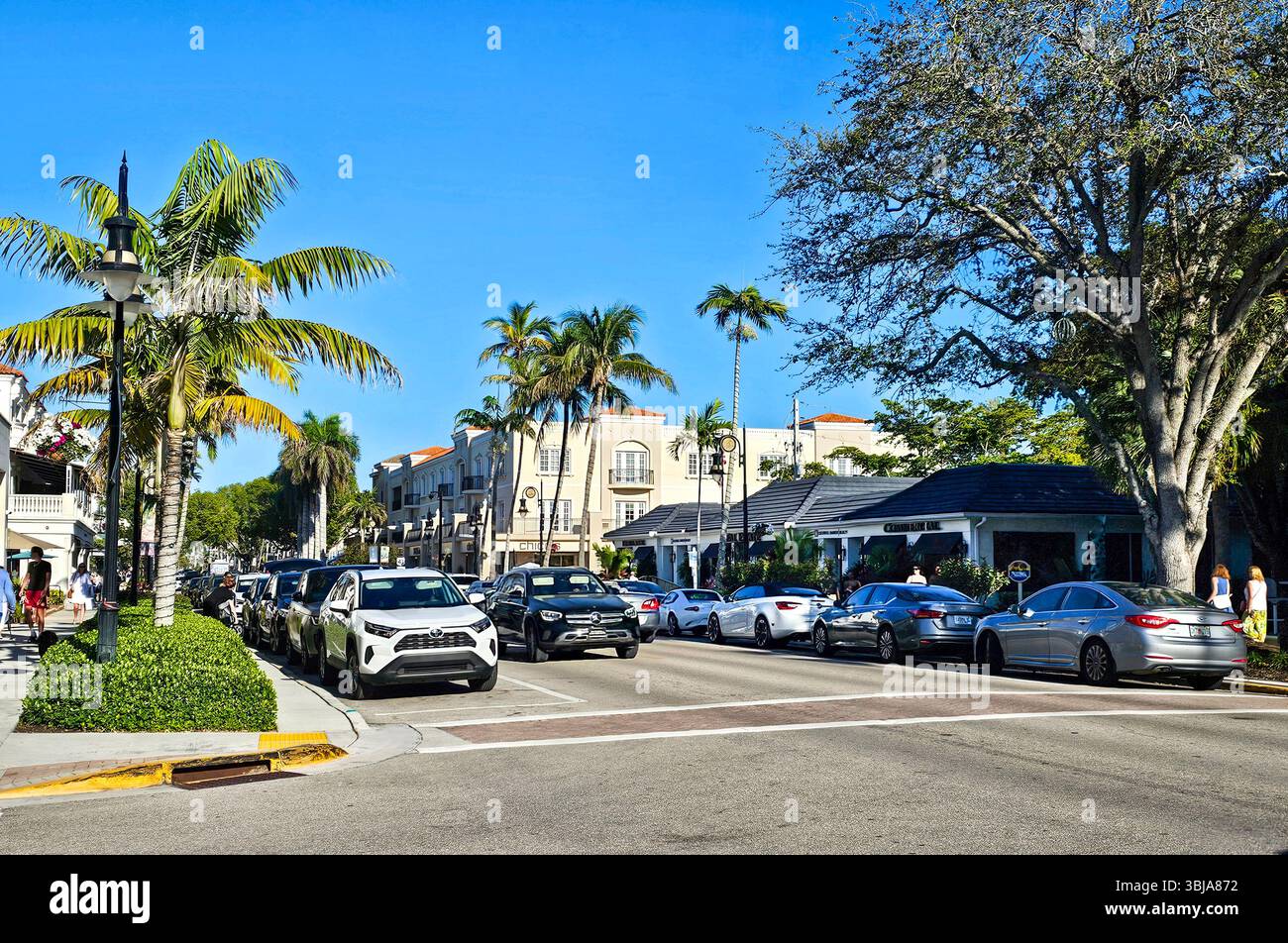 Old Naples, Fifth Avenue South, quartiere dello shopping nel centro cittadino. Foto Stock