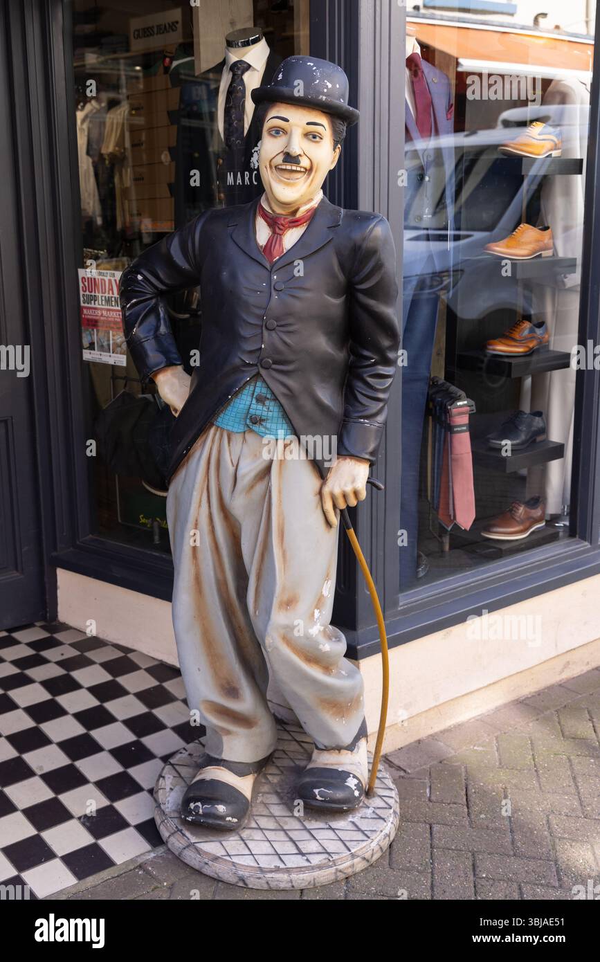 Charlie Chaplin manichino. Sir Charles Spencer Chaplin, 1889. d. 1977, attore, comico e regista inglese. Icona della pellicola silenziosa. Porco, personale. REGNO UNITO Foto Stock