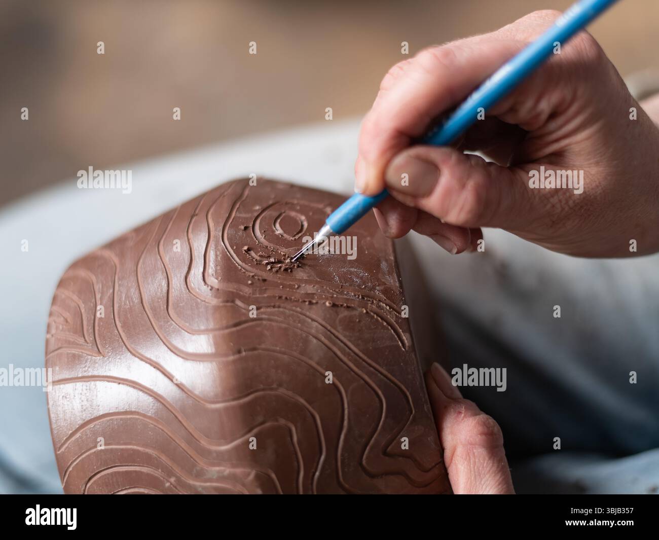 Dettaglio della ceramica in fase di realizzazione Foto Stock