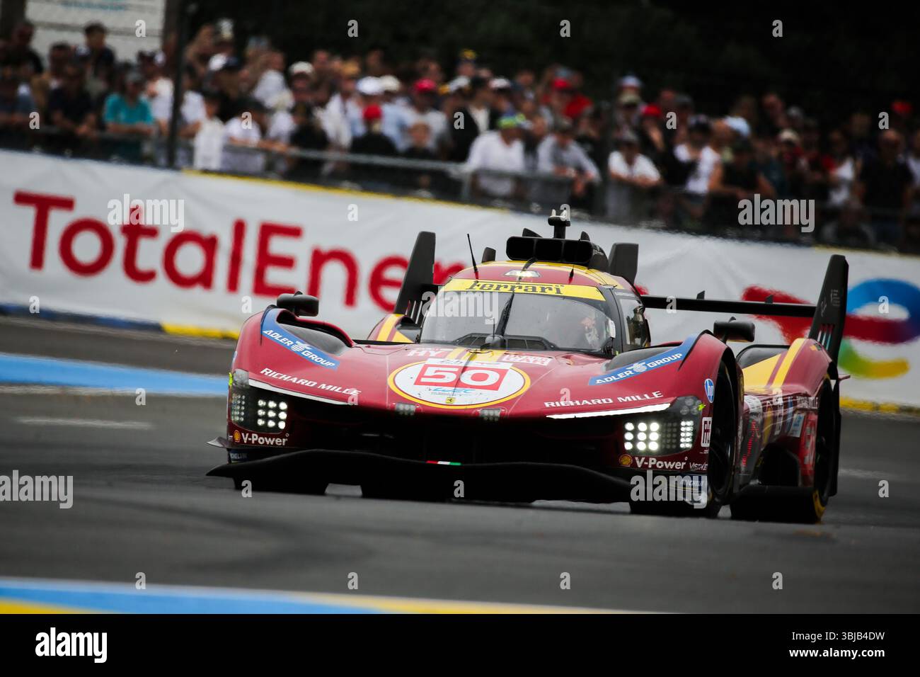 Le Mans, Francia. 14 giugno 2025. Ferrari AF Corse (50) Antonio fuoco (ITA) Nicklas Nielsen (DEN) Miguel Molina (ESP), durante la 24 ore di le Mans 2025, le Mans, Francia. Crediti: Gabriele Lanzo / Alessio Morgese / Alamy live news Foto Stock