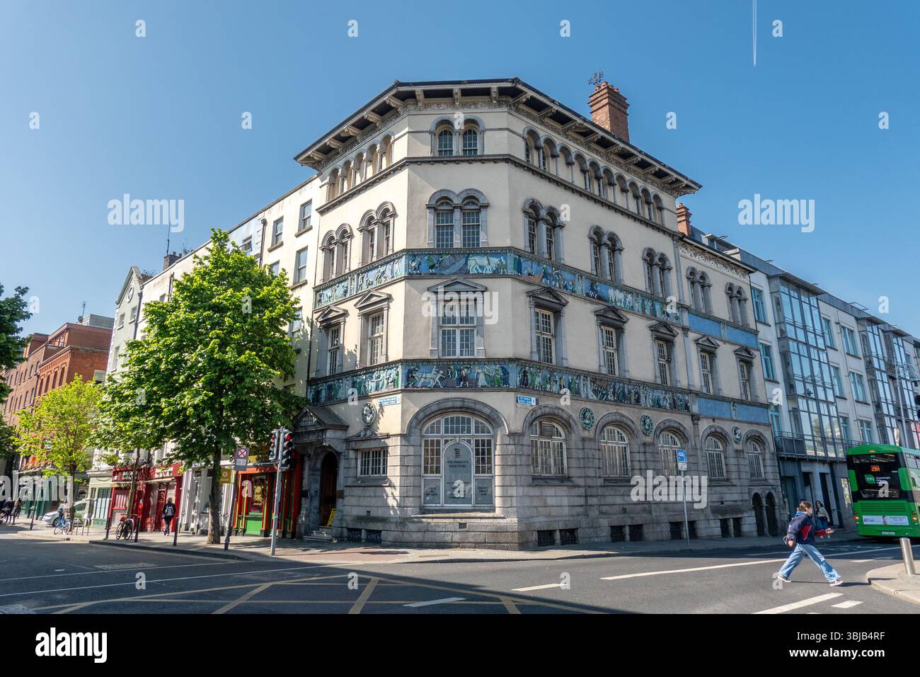Sunlight Chambers Office Building angolo tra Parliament Street e Essex Quay, ex Sunlight Soap Building a Dublino, Irlanda Foto Stock