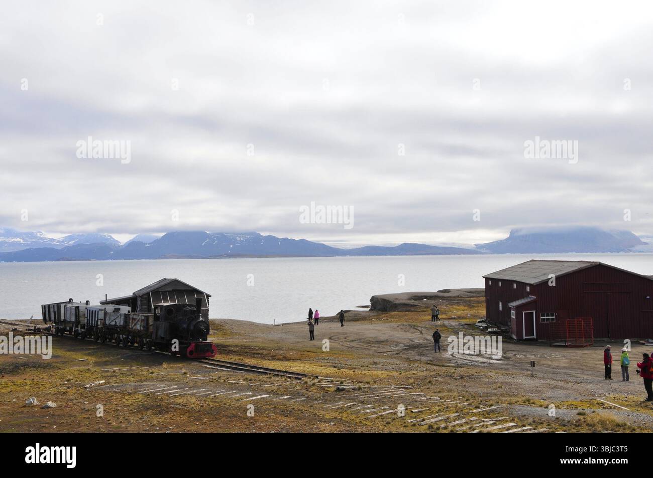 Spitsbergen, noto anche come Svalbord, si trova nel Mare di Barents appena sotto il 80° parallelo a circa 1200 km dal Polo Nord e appartiene a Norwa Foto Stock