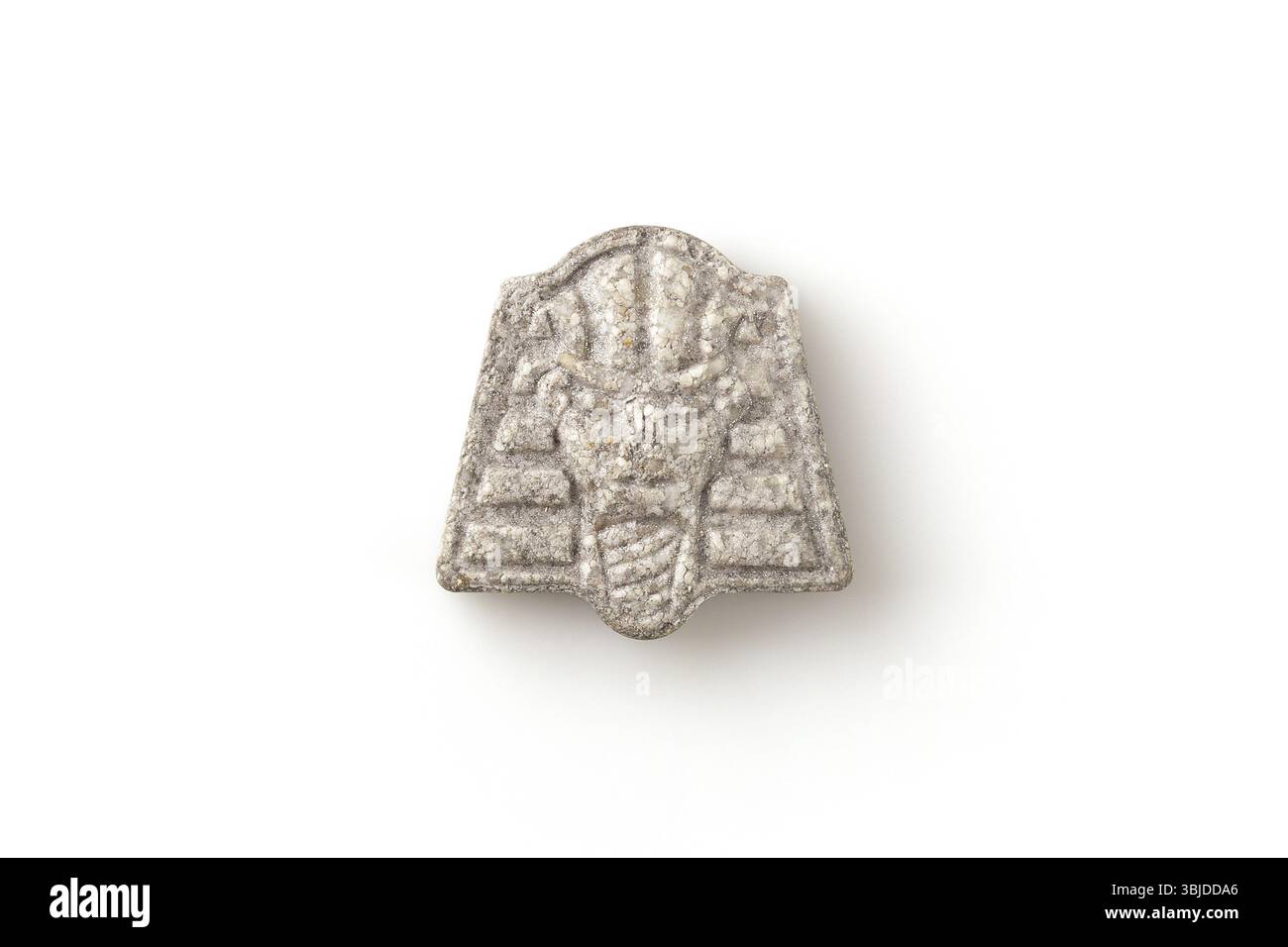 Ecstasy, MDMA, Molly, e, pillola XTC su sfondo bianco con percorso di ritaglio Foto Stock