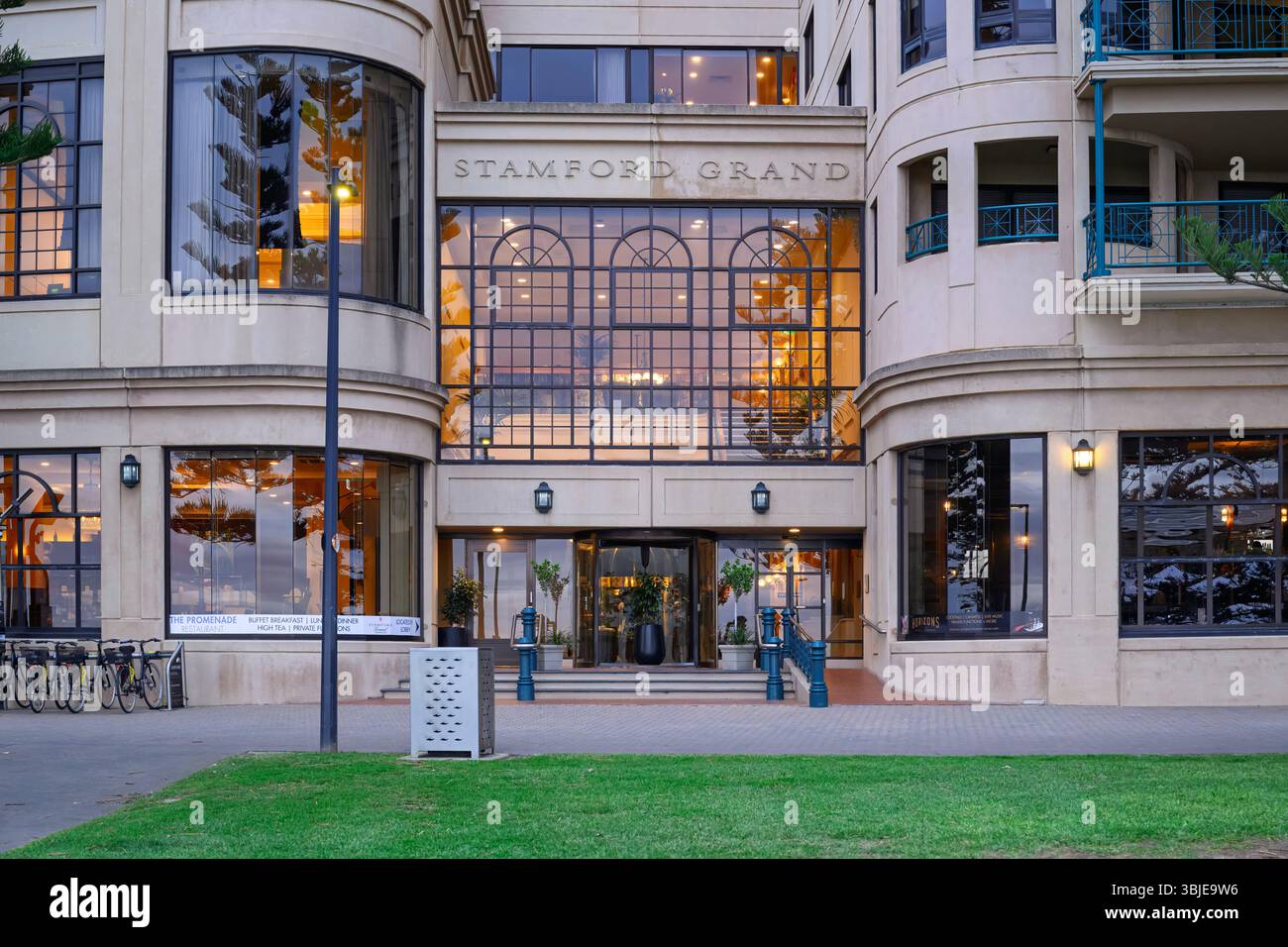 Stamford Grand Hotel, Glenelg, Australia meridionale, giugno 2025 Foto Stock