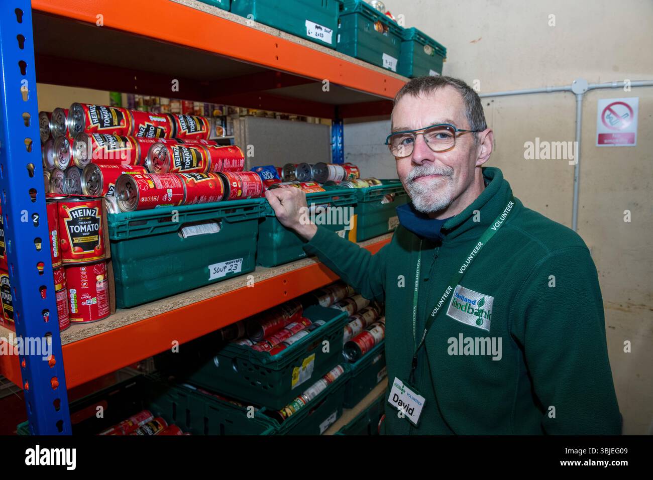 Shetland Food Bank sostiene la comunità locale con forniture alimentari essenziali, aiutando le famiglie bisognose nelle isole Shetland. Foto Stock