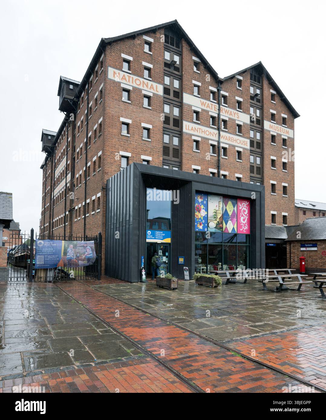 National Waterways Museum, Llanthony Warehouse, Gloucester Docks, Regno Unito Foto Stock