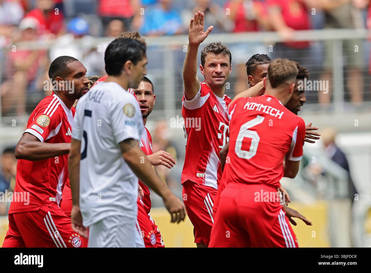Cincinnati, Stati Uniti. 15 giugno 2025. Kingsley Coman del Bayern Monaco festeggia dopo aver segnato il primo gol della sua squadra, durante la partita tra FC Bayern Monaco e Auckland City, per il primo turno del gruppo C per la Coppa del mondo per club FIFA 2025, a Cincinnati, Stati Uniti, il 15 giugno 2025. Foto: Heuler Andrey/DiaEsportivo/Alamy Live News crediti: DiaEsportivo/Alamy Live News Foto Stock
