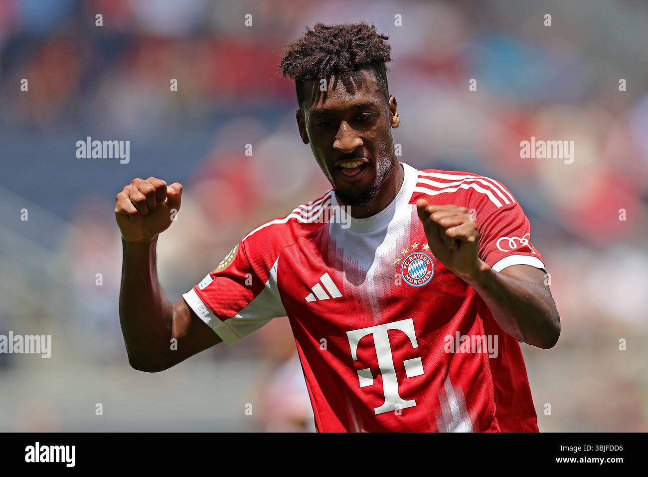 Cincinnati, Stati Uniti. 15 giugno 2025. Kingsley Coman del Bayern Monaco festeggia dopo aver segnato il terzo gol della sua squadra, durante la partita tra FC Bayern Monaco e Auckland City, per il primo turno del gruppo C per la Coppa del mondo per club FIFA 2025, a Cincinnati, Stati Uniti, il 15 giugno 2025. Foto: Heuler Andrey/DiaEsportivo/Alamy Live News crediti: DiaEsportivo/Alamy Live News Foto Stock