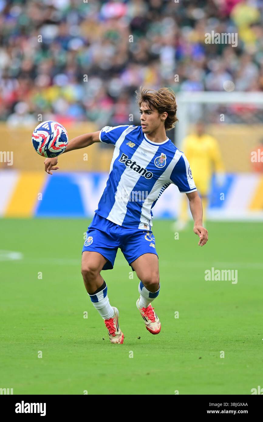 NEW YORK (NY), 06/15/2025 - CLUB WORLD CUP/PALMEIRAS X PORTO (POR) - Rodrigo Mora da Porto (POR) , durante la partita tra PALMEIRAS X PORTO (POR), valida per il primo round della fase a gironi della Coppa del mondo FIFA Club 2025, tenutasi presso il MetLife Stadium di New York, la notte di questa domenica 15. (Foto: Eduardo Carmim/Alamy Live News) Foto Stock