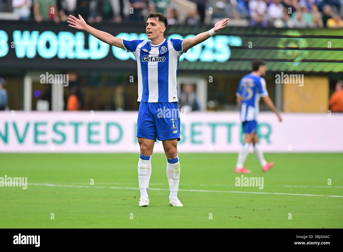 NEW YORK (NY), 06/15/2025 - CLUB WORLD CUP/PALMEIRAS X PORTO (POR) - Gabri Veiga da Porto (POR) , durante la partita tra PALMEIRAS X PORTO (POR), valida per il primo round della fase a gironi della Coppa del mondo per club FIFA 2025, tenutasi presso il MetLife Stadium di New York, la notte di questa domenica 15. (Foto: Eduardo Carmim/Alamy Live News) Foto Stock