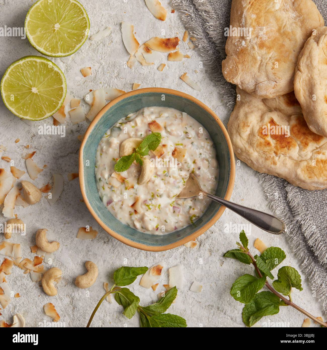 Salsa indiana di cocco: Salsa cremosa piccante Foto Stock