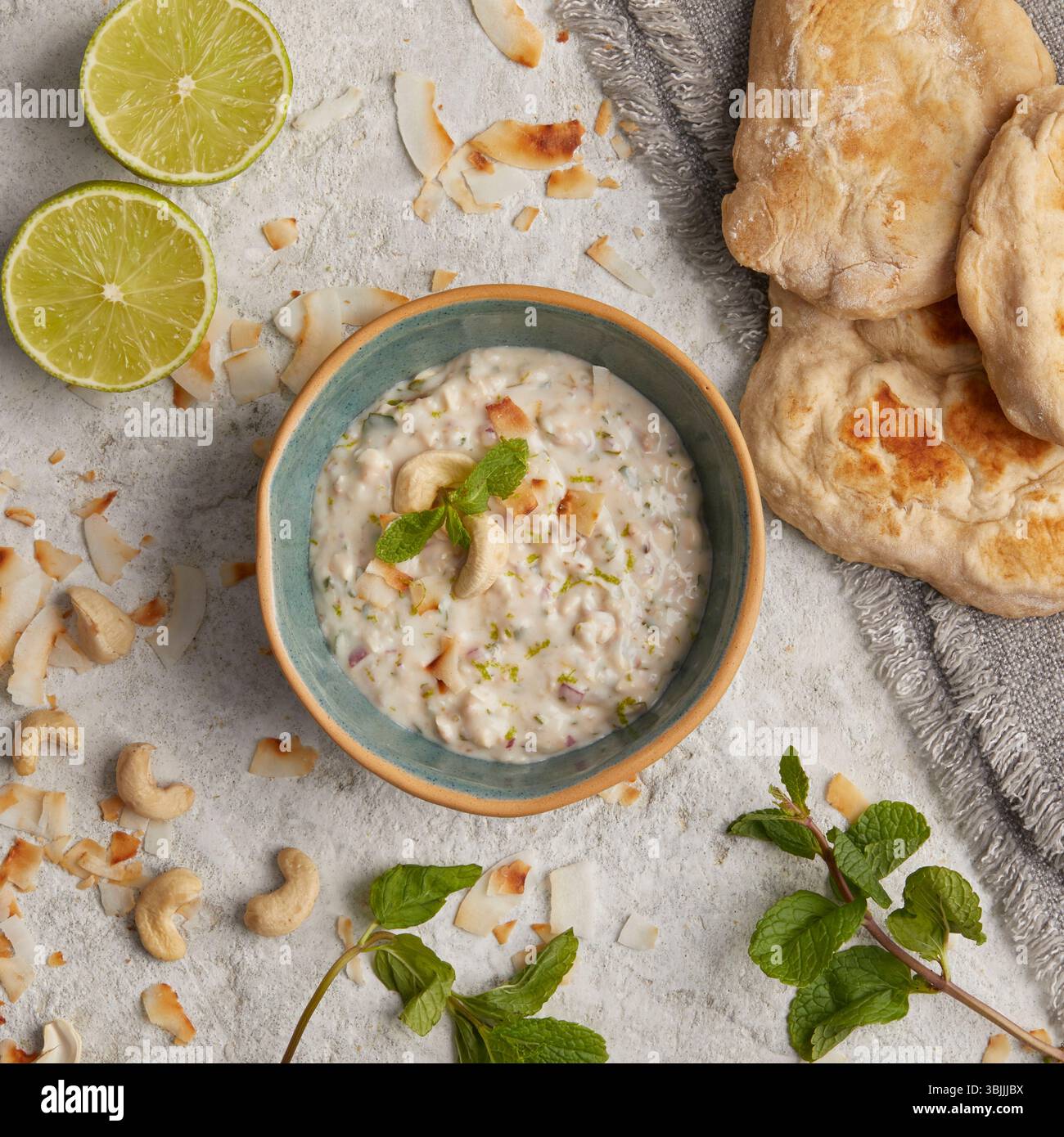 Salsa indiana di cocco: Salsa cremosa piccante Foto Stock