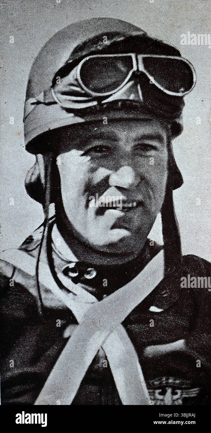 Ewald Kluge, un campione tedesco di motociclette leggere. Ha vinto il Lightweight Tourist Trophy Race a Douglas, Isola di Man nel giugno 1938, guidando un D.K.W. da 248 cc da una serie di carte di sigarette chiamate Kings of Speed che sono state pubblicate nel 1939 dalla casa produttrice di tabacco W. A. & A. C. Churchman. Foto Stock