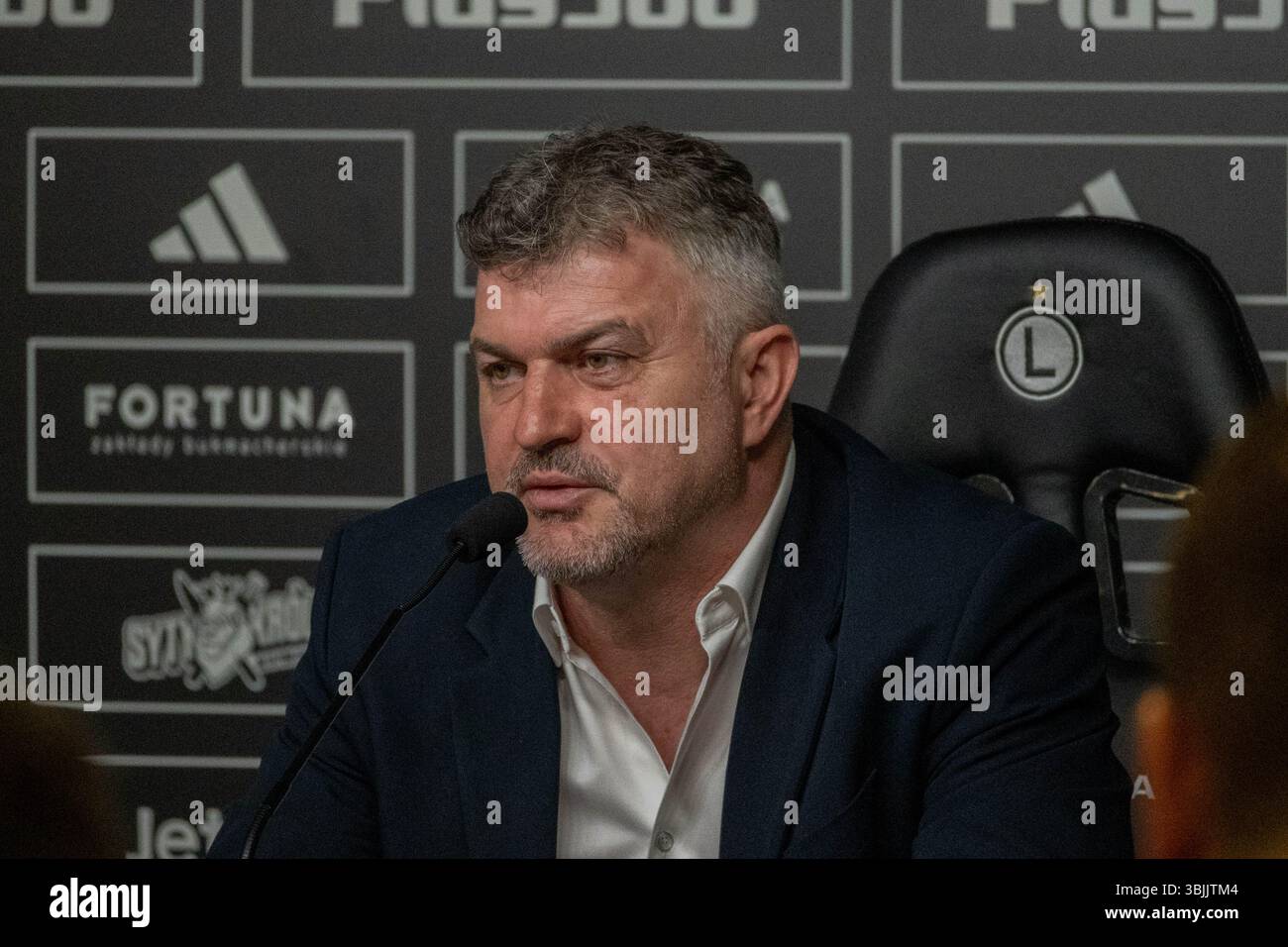 Varsavia, Polonia, 16.06.2025. Il direttore sportivo della Legia Varsavia Michał ŻEWŁAKOW ha visto durante la presentazione e la conferenza stampa del nuovo responsabile della Legia Varsavia Foto Stock