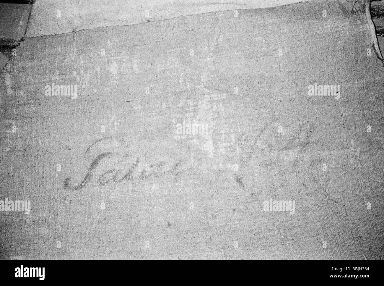 Una parte del palcoscenico dell'opera "Ett palais", creata da Erik Palmstedt, presenta un dipinto dettagliato di un soffitto. Il pezzo, attribuito a Palmstedt (1741-1803), è una delle sedici parti del design del set, che mostra elementi architettonici destinati all'uso teatrale nel XVIII secolo. Il dipinto cattura una parte del soffitto di un palazzo. Foto Stock