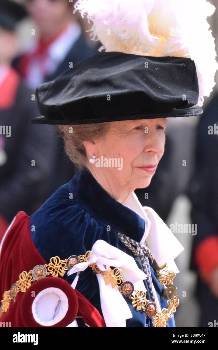 Castello di Windsor, lunedì 16 giugno 2025. Sua altezza reale la Principessa reale partecipa alla processione per il più nobile ordine della Giarrettiera, il Castello di Windsor, lunedì 16 giugno 2025. Crediti: James Taylor/Alamy Live News Foto Stock