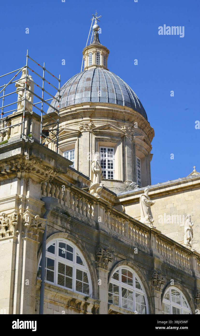 La cattedrale dell'assunzione della Vergine Maria si trova nel centro storico di Dubrovnik, Croazia. Foto Stock