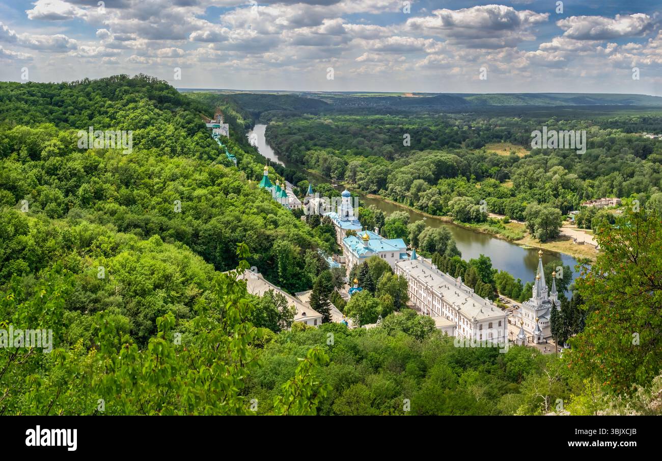 Le Sacre montagne Lavra a Svyatogorsk, Ucraina Foto Stock