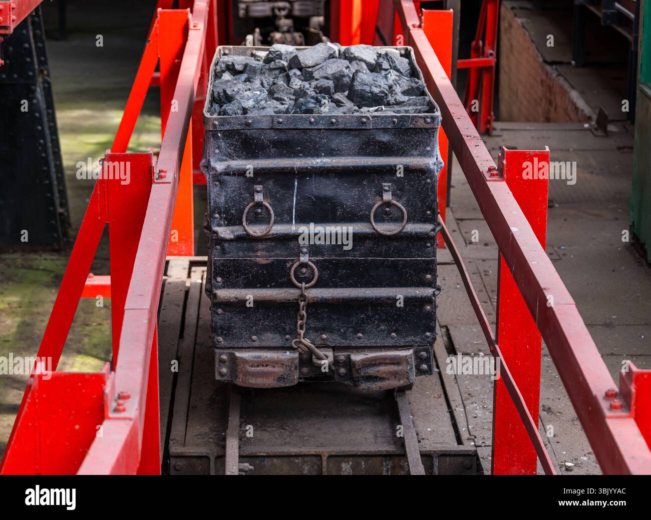Coal Truck, National Mining Museum, Newtongrange, Midlothian, Scozia, REGNO UNITO Foto Stock