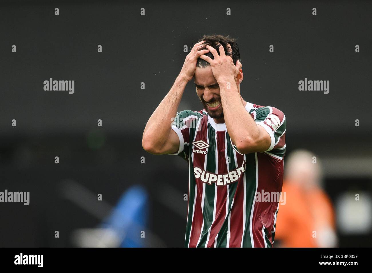 East Rutherford, New Jersey, Stati Uniti. 17 giugno 2025. Martinelli del Fluminense FC sembra sbalordito durante la partita di calcio della Coppa del mondo per club FIFA tra il Fluminense FC e il Borussia Dortmund. Crediti: Nicolò campo/Alamy Live News Foto Stock