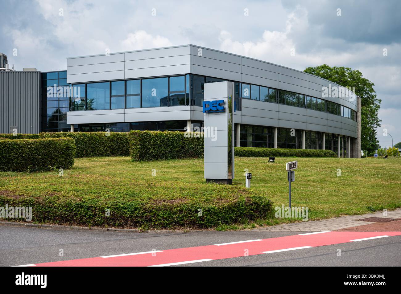 La società PEC per lo stoccaggio di energia e la gestione del contante a Lovanio, regione del Brabante fiammingo, Belgio 9 giugno 2025 Foto Stock