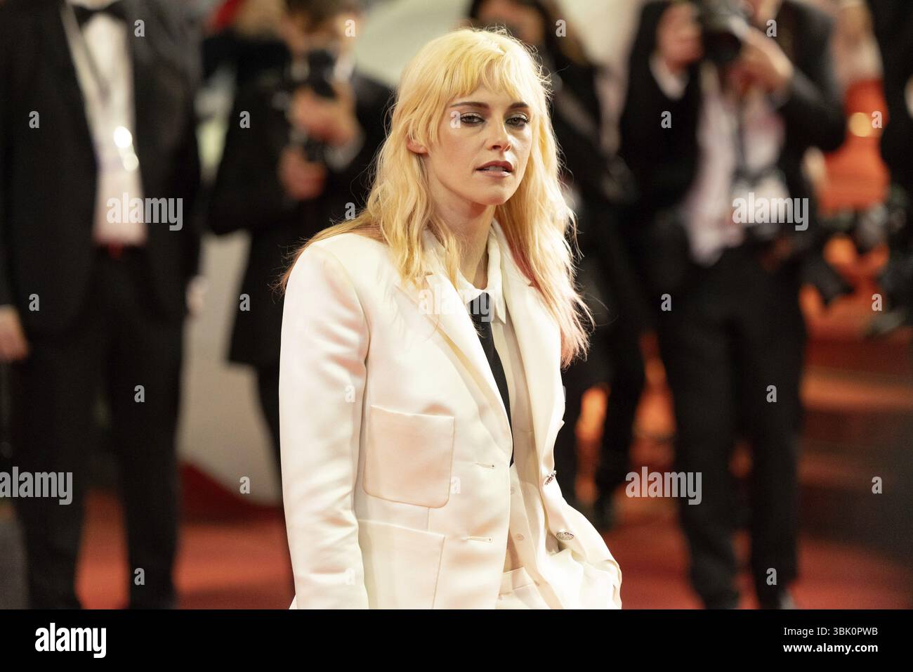 Cannes, Francia - 16.5,2024: Kristen Stewart sul tappeto rosso durante il 78° Festival Internazionale di Cannes. Il 78° Cannes International Film F Foto Stock