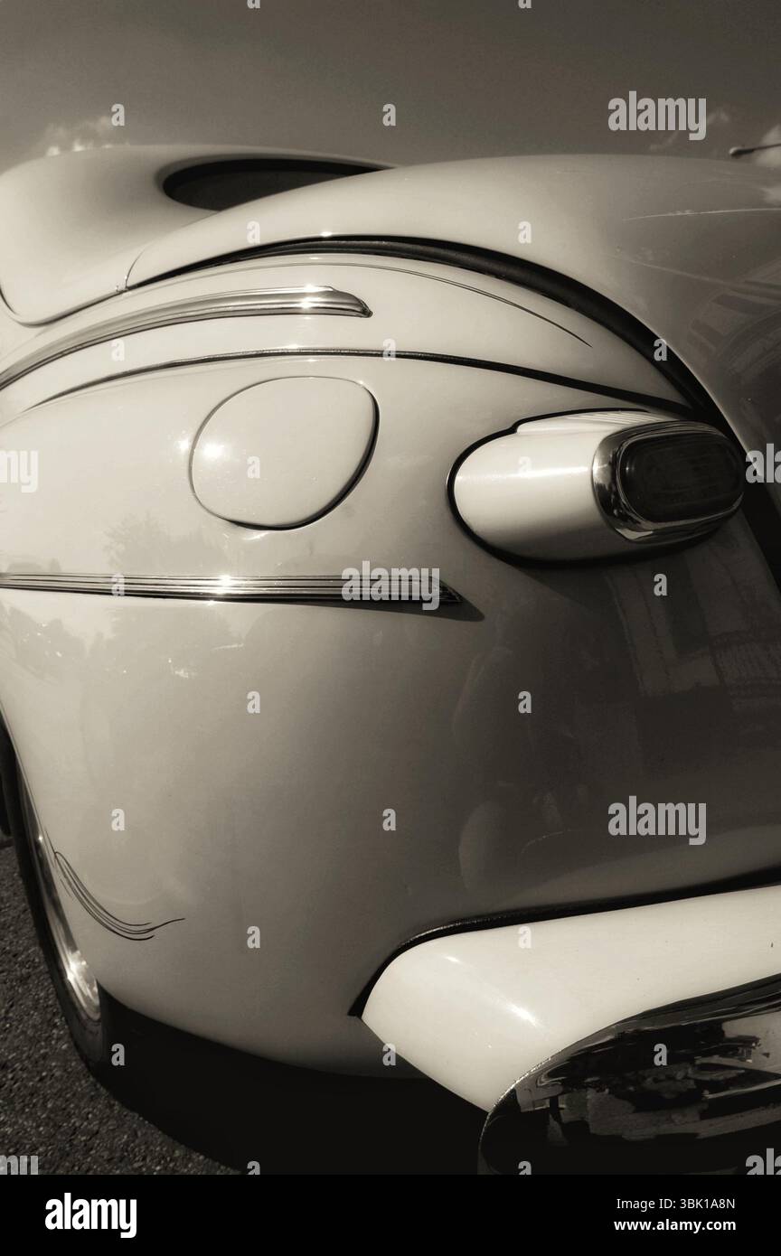 Parafango posteriore di un'auto d'epoca Mercury Eight Foto Stock