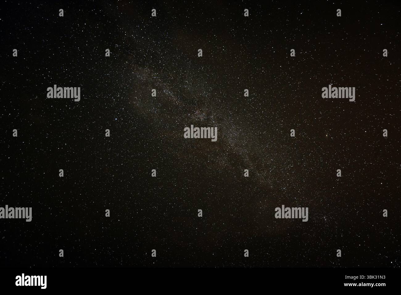 Cielo notturno con stelle e galassie sopra Foto Stock