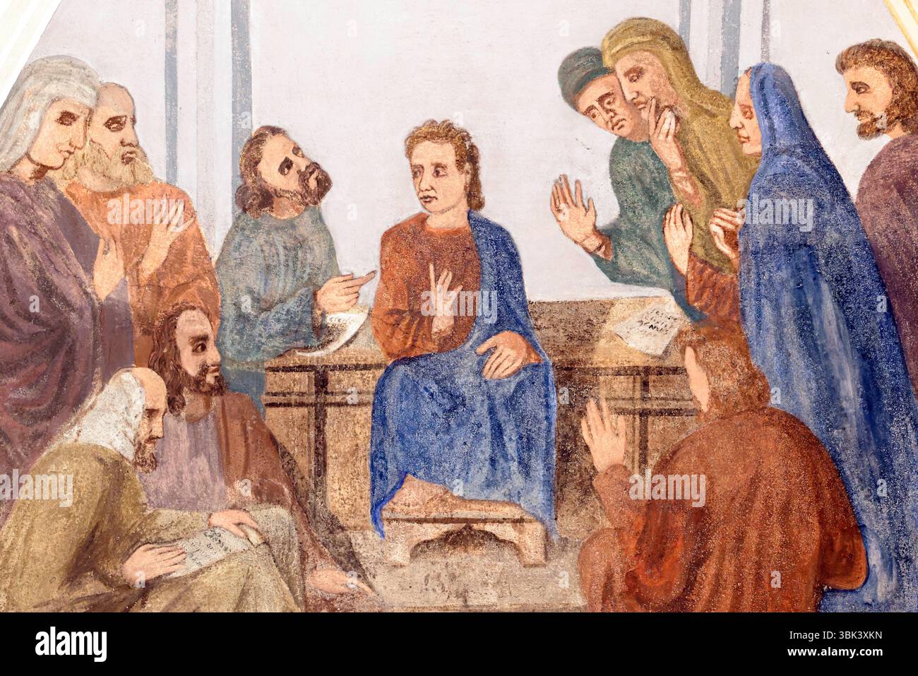 Chiesa di San Giovanni Battista. Gesù parla agli insegnanti della legge. Dipinto murale di F Mucengo. Megeve.Francia. Foto Stock