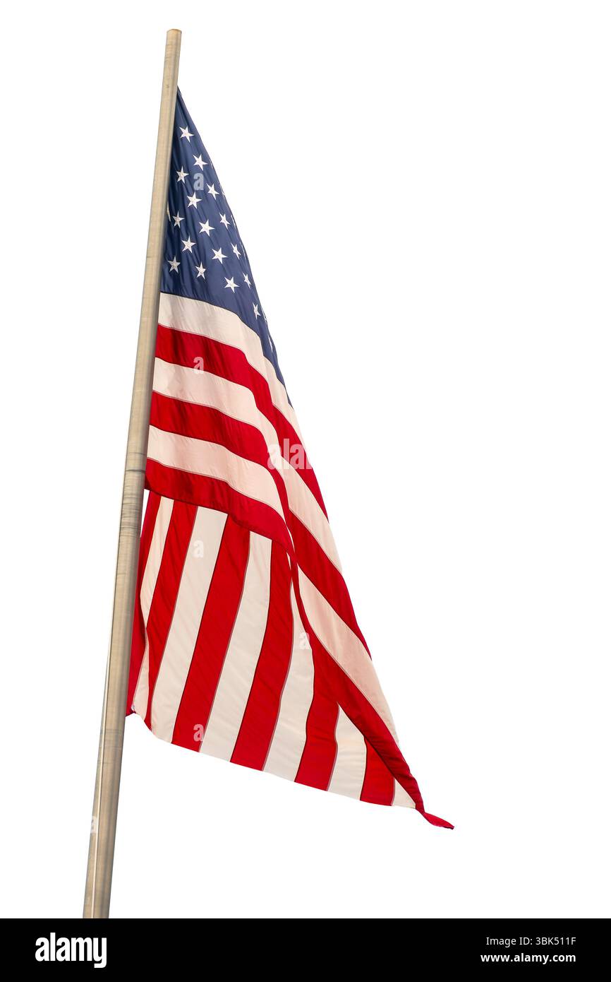 Foto ravvicinata di una bandiera americana su un palo, isolata su sfondo bianco, elezioni presidenziali di metà mandato, festa nazionale americana, 4 luglio, Vete Foto Stock